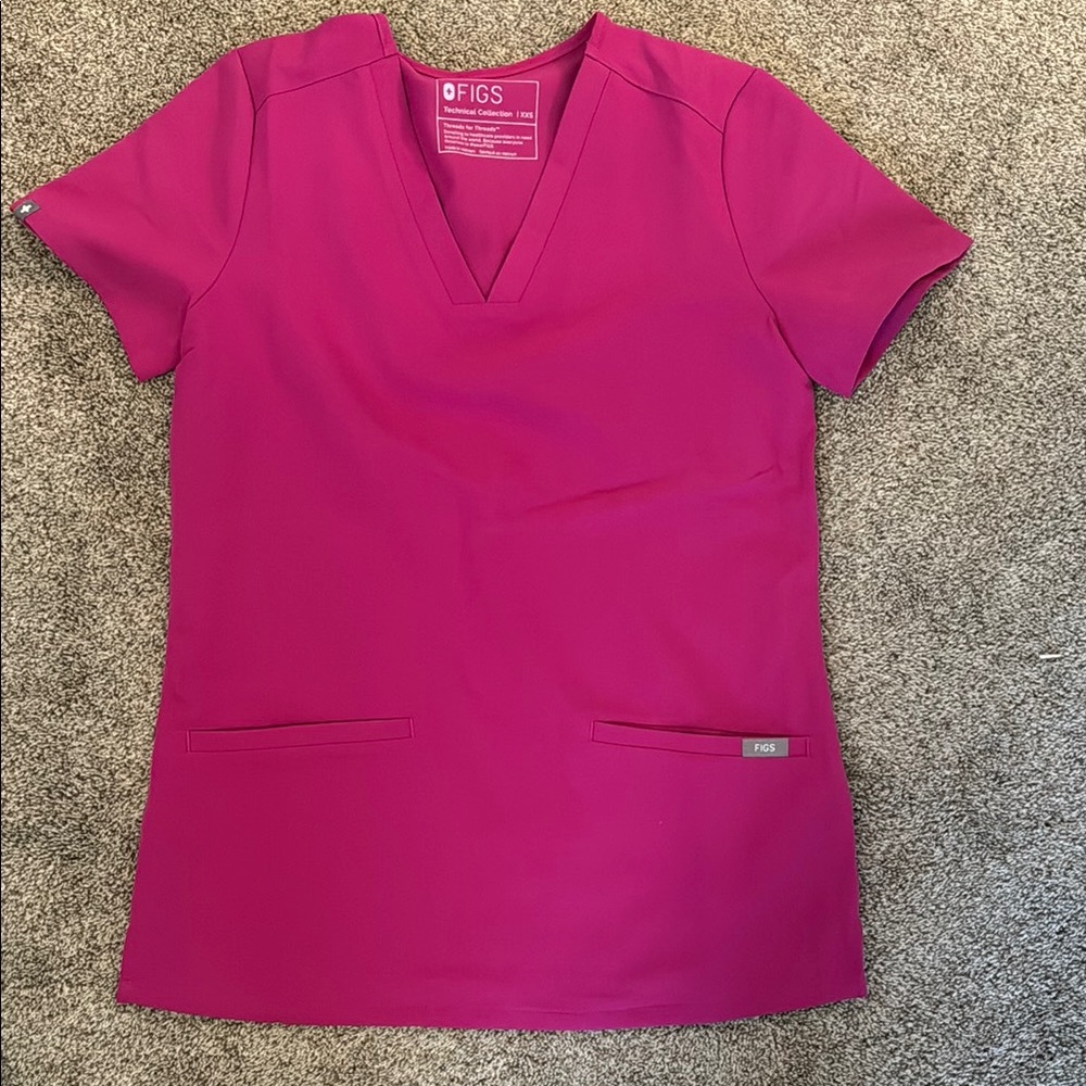 Figs Women's Casma three pocket scrub top